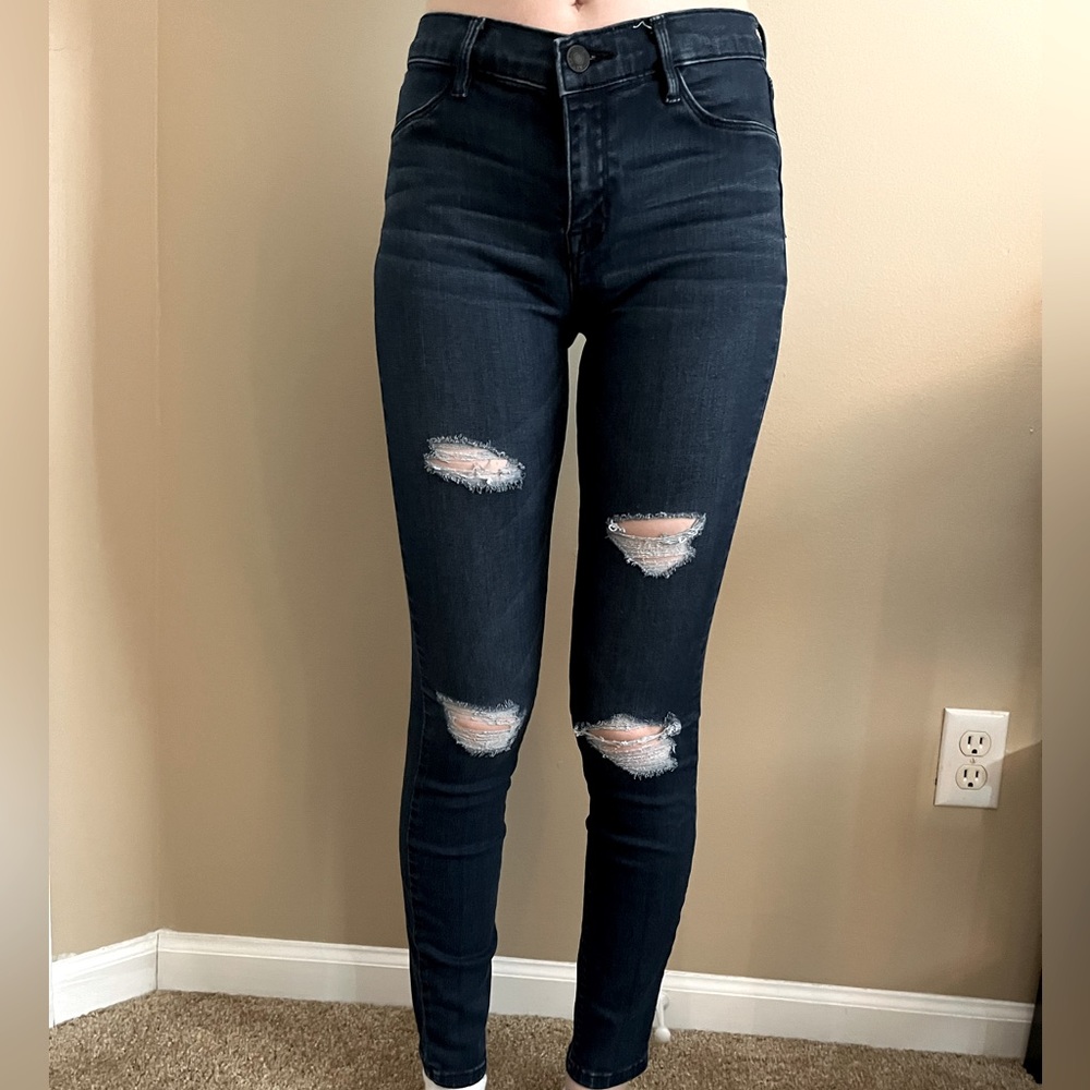 PacSun Distressed Super Stretch Jeans Size 25